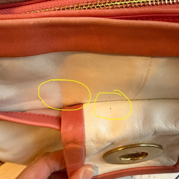 COACH | Cricket Leather Satchel, White with Coral Trim (2009) #13602 - Picture 15 of 17